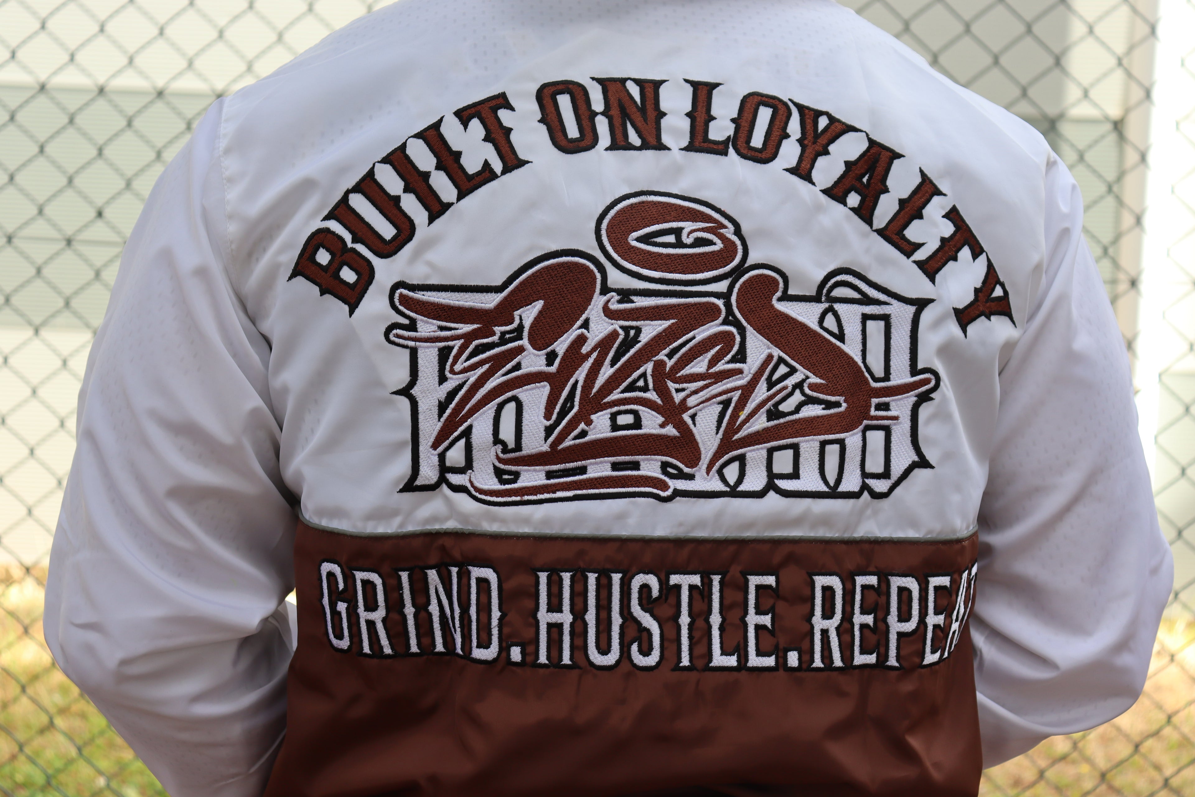 2-TONE WINDBREAKER TRACKSUIT BROWN