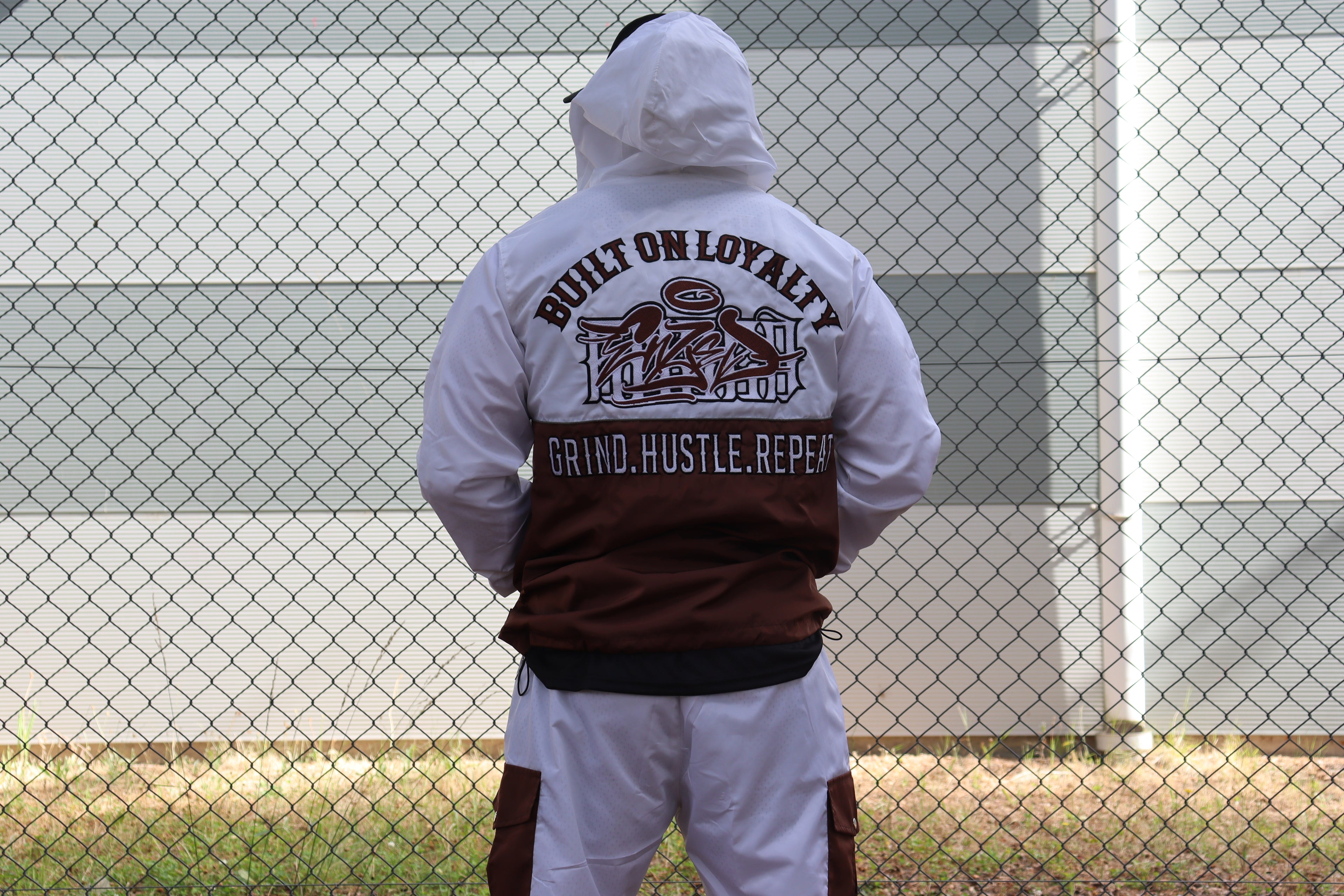 2-TONE WINDBREAKER TRACKSUIT BROWN